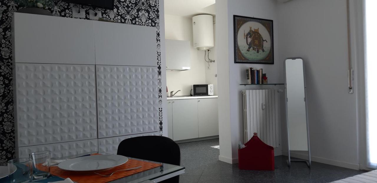Manzoni Residence Como Exteriér fotografie